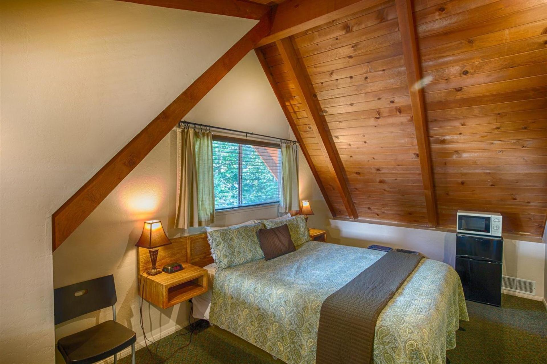 Sleepy Hollow Cabins And Hotel Crestline Eksteriør bilde