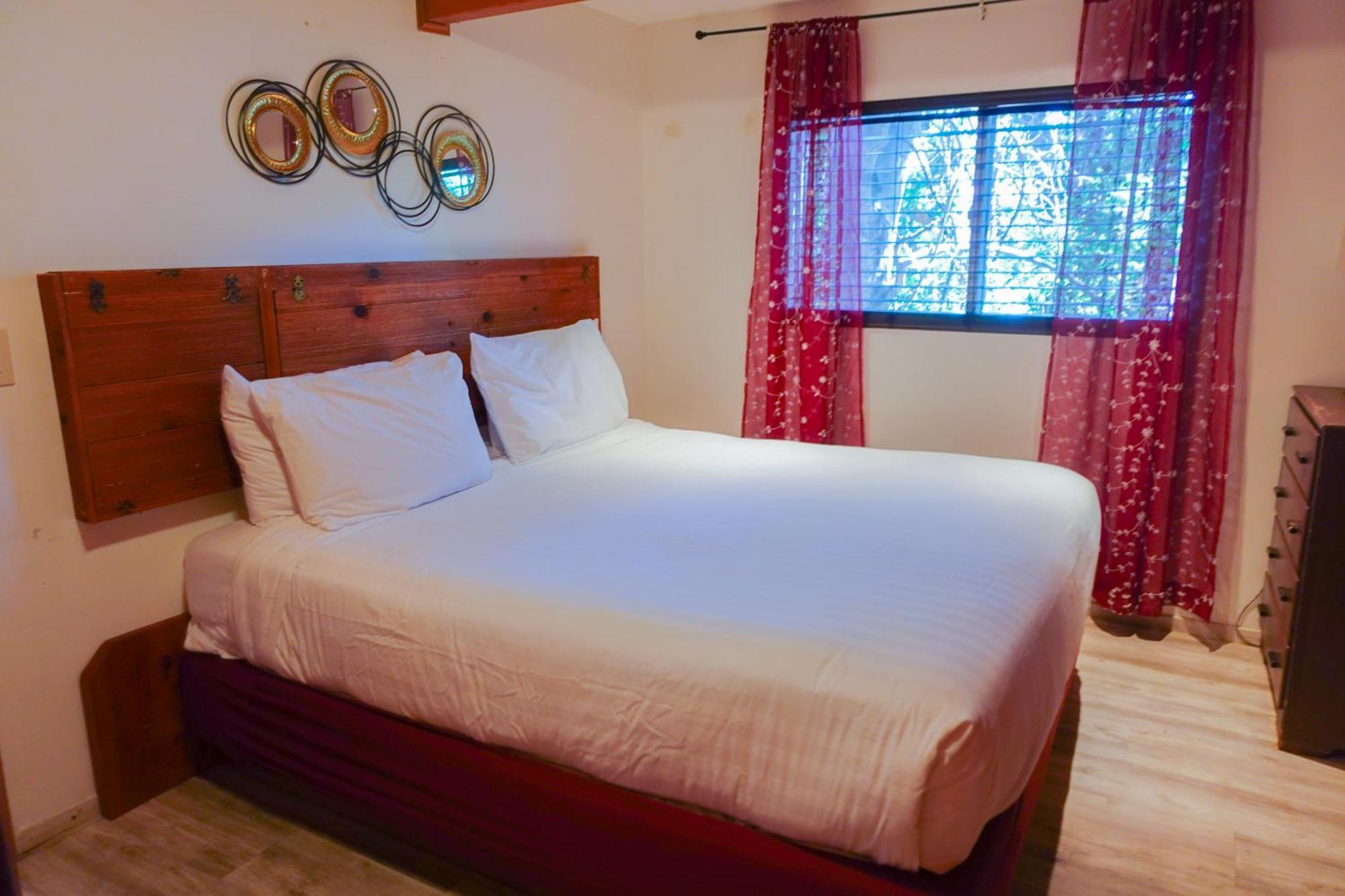 Sleepy Hollow Cabins And Hotel Crestline Eksteriør bilde